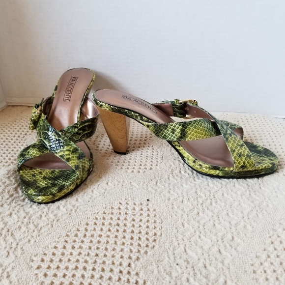 Via Accenti Green Faux Snakeskin Print Heels - Picture 2 of 6